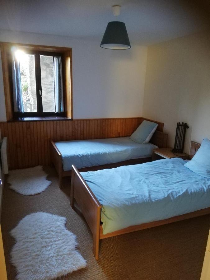 gite les chaumeix Prondines Exterior foto