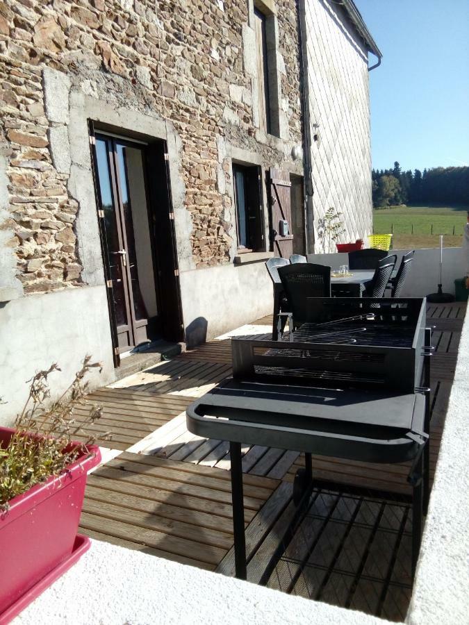 gite les chaumeix Prondines Exterior foto